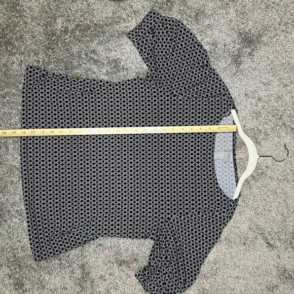 H&M Blouse Size Medium - Picture 8 of 8